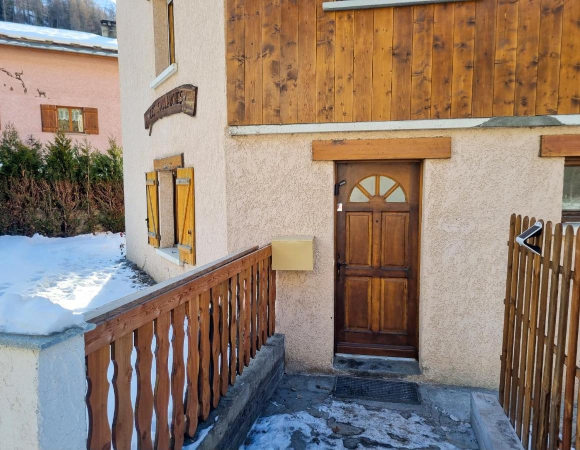 Les Sallanches Apartment Lanslevillard Bagian luar foto