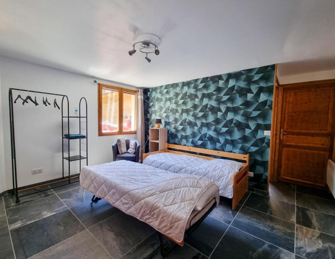 Les Sallanches Apartment Lanslevillard Bagian luar foto