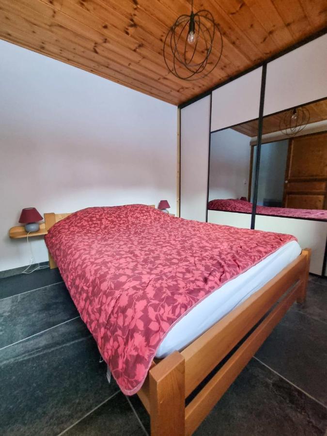 Les Sallanches Apartment Lanslevillard Bagian luar foto