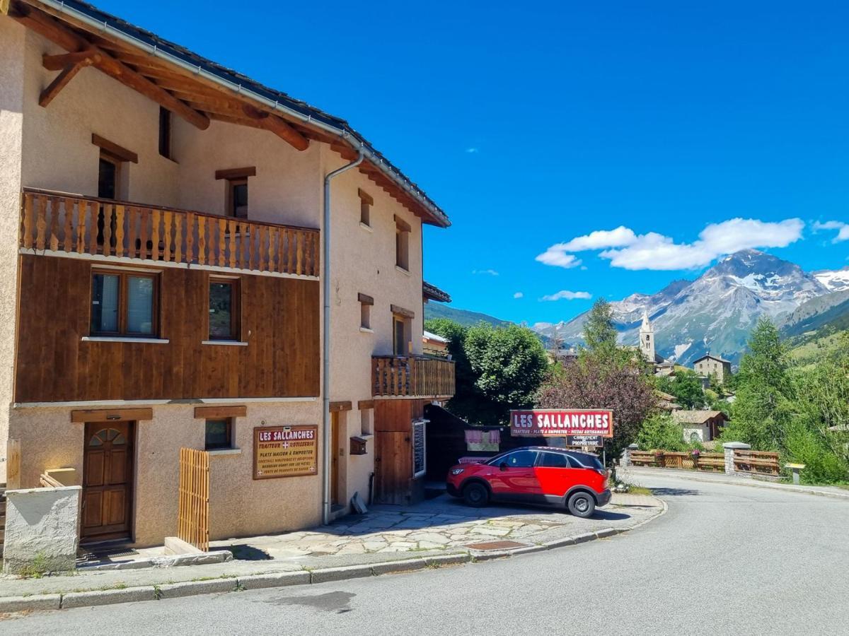 Les Sallanches Apartment Lanslevillard Bagian luar foto